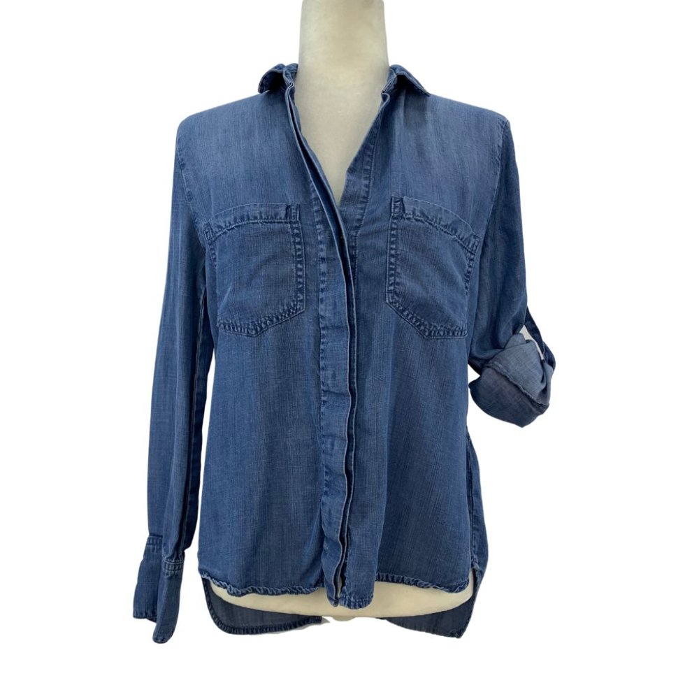 Cloth & Stone Split-Back Chambray Button Down XS